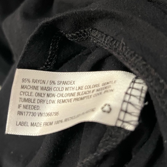 Mossimo Supply Co Black V-Neck Long Sleeve Top - Picture 5 of 7